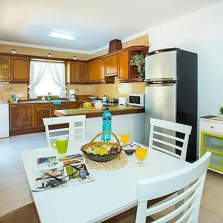 Villa Geranios *