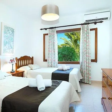 Geranios Villa